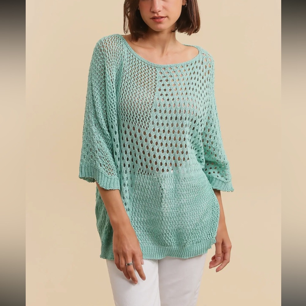 Made In Italy Lightweight Knitted Neck Cotton Sweater And necklace